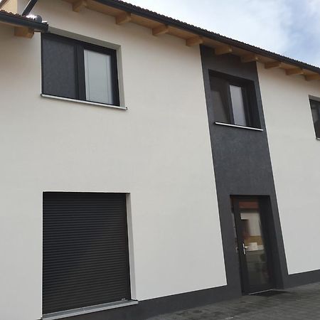 Apartment Lidicka Slavkov, 4 Person Slavkov u Brna Εξωτερικό φωτογραφία